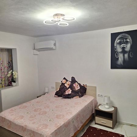Apartament Timeea Băile Herculane Zewnętrze zdjęcie